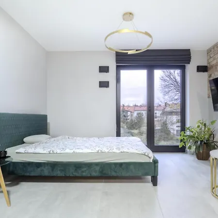Apartamento Time In Hart Of Cracow,gym&pool&sauna And Free Parking