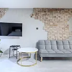 Time In Hart Of Cracow,gym&pool&sauna And Free Parking Διαμέρισμα Krasków