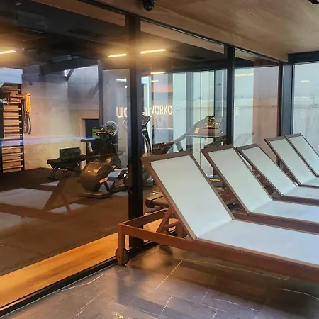 Time In Hart Of Cracow,gym&pool&sauna And Free Parking Appartamento Cracovia